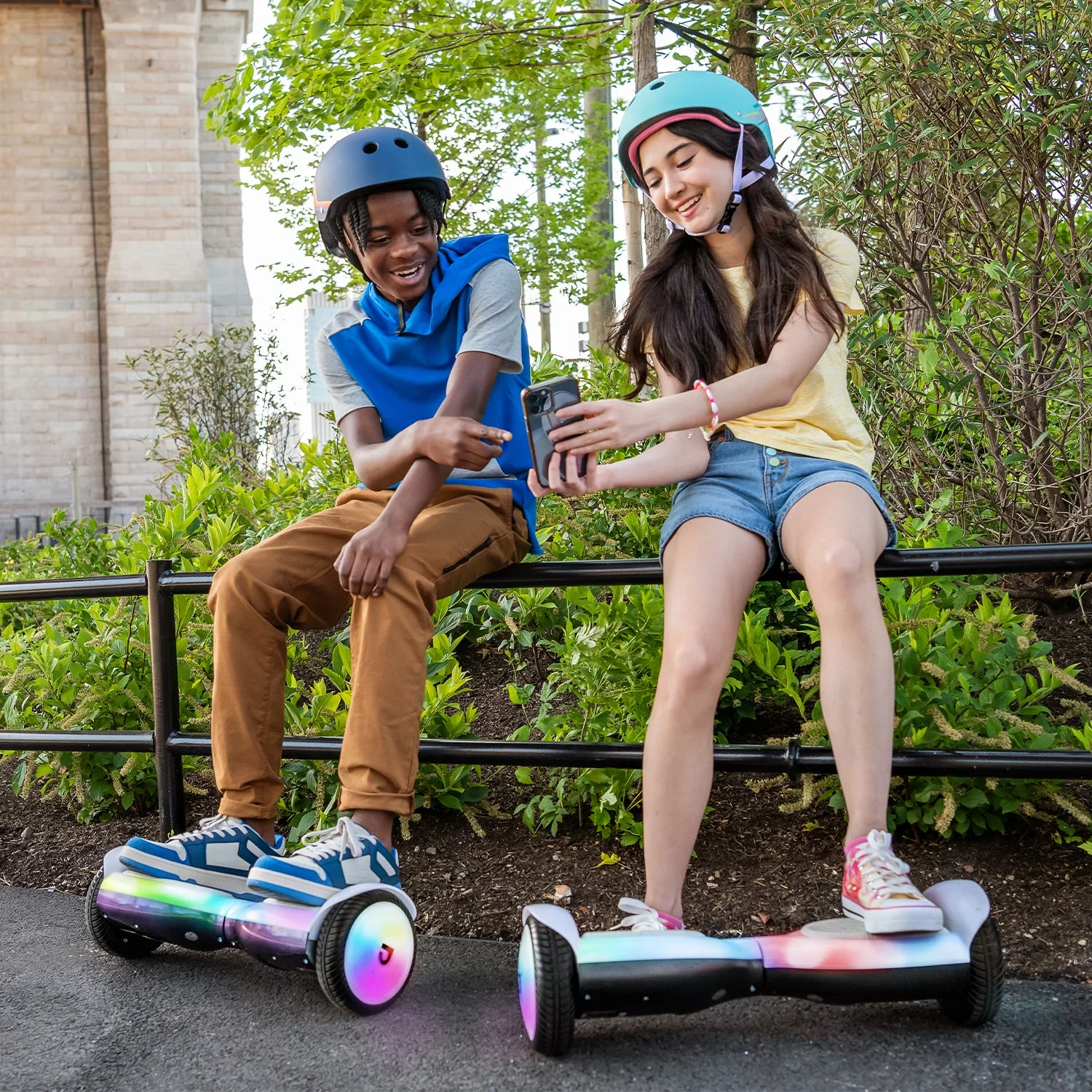 Drenoviax Hoverboard - Plasma X Lava Tech, Teens 12+ - Image 2